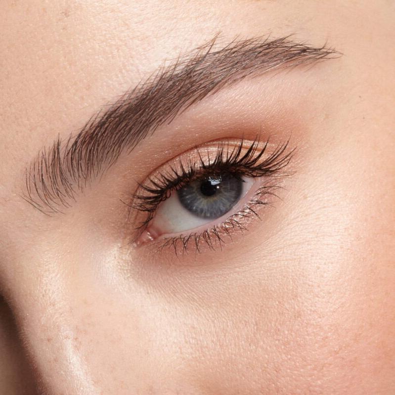 Best Aesthetic Treatments To Enhance Your Eyes